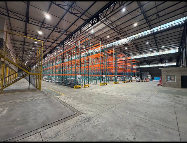 7,987M² WAREHOUSE TO LET IN RANDJESPARK